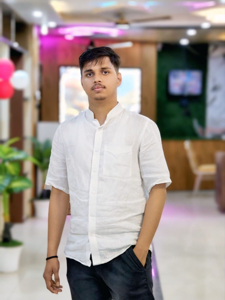 Rishabh Pandey - Founder, Ampire Digital Media